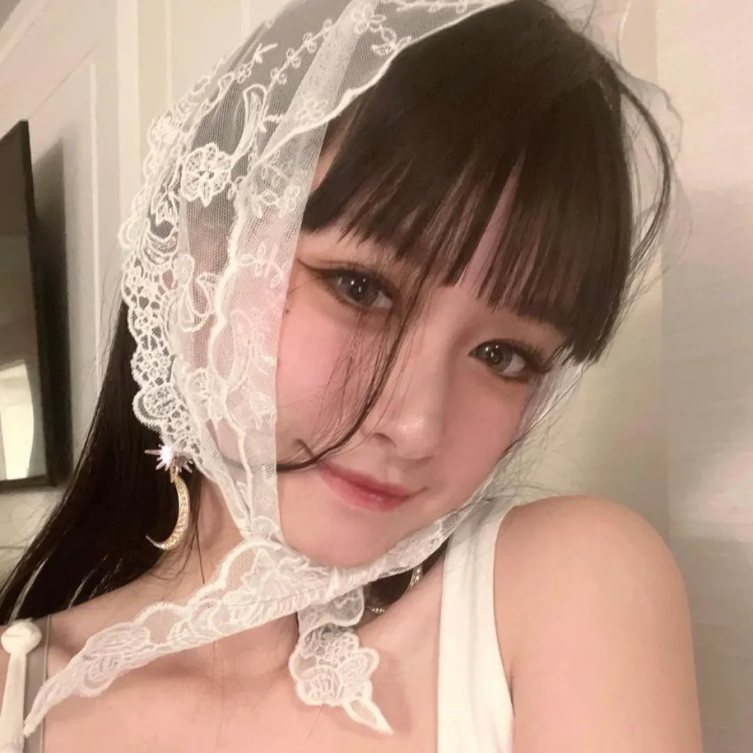 他不是我